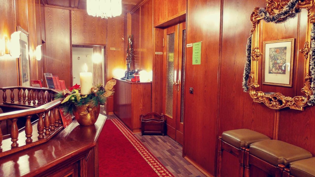 Xantener Eck Hotel