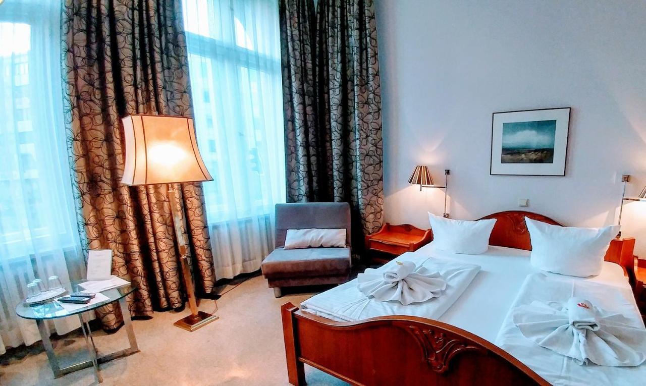 Hotel Xantener Eck 2*
