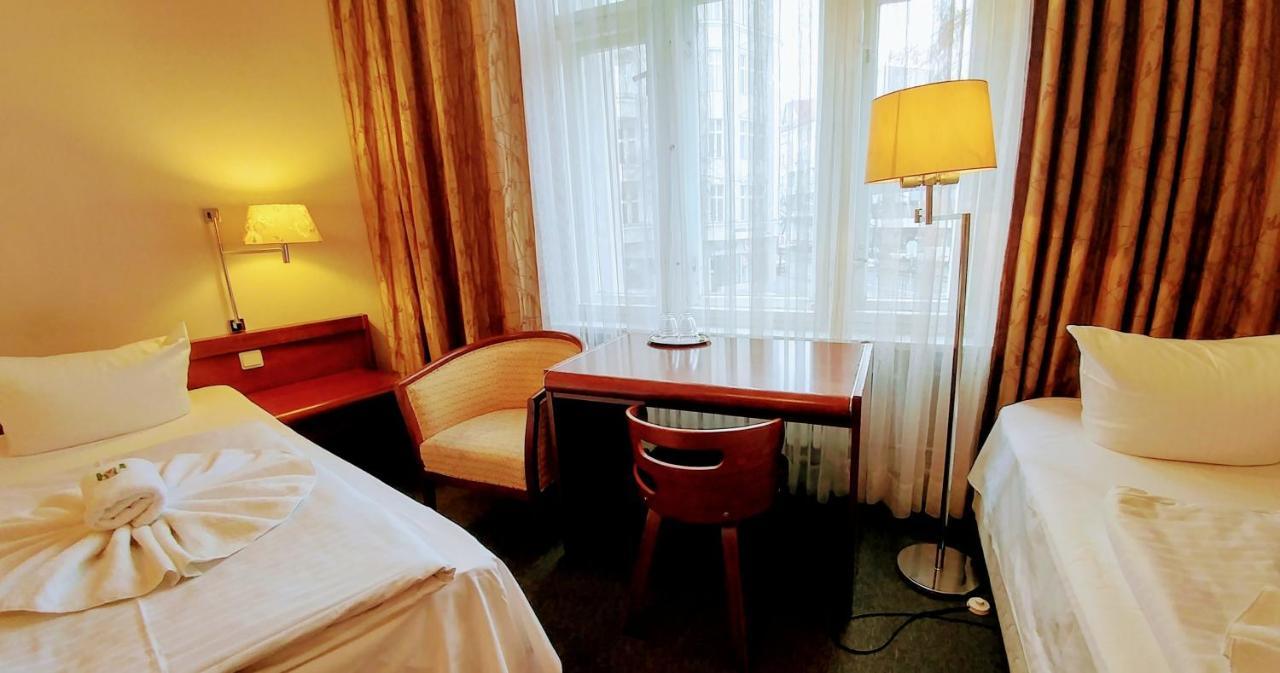 Xantener Eck Hotel 2*